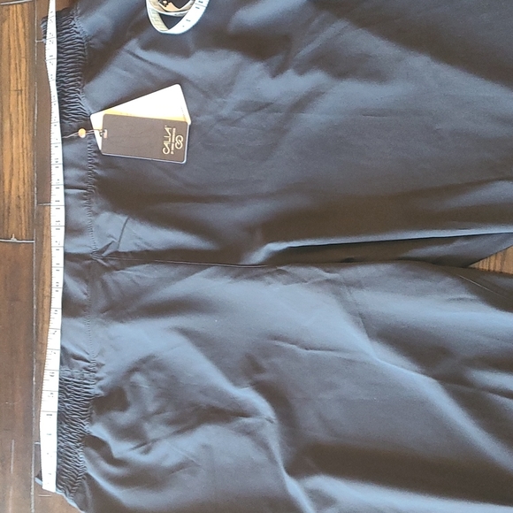 CALIA by Carrie Underwood Journey Collection black mid rise crop NWT size 3X - Picture 8 of 15